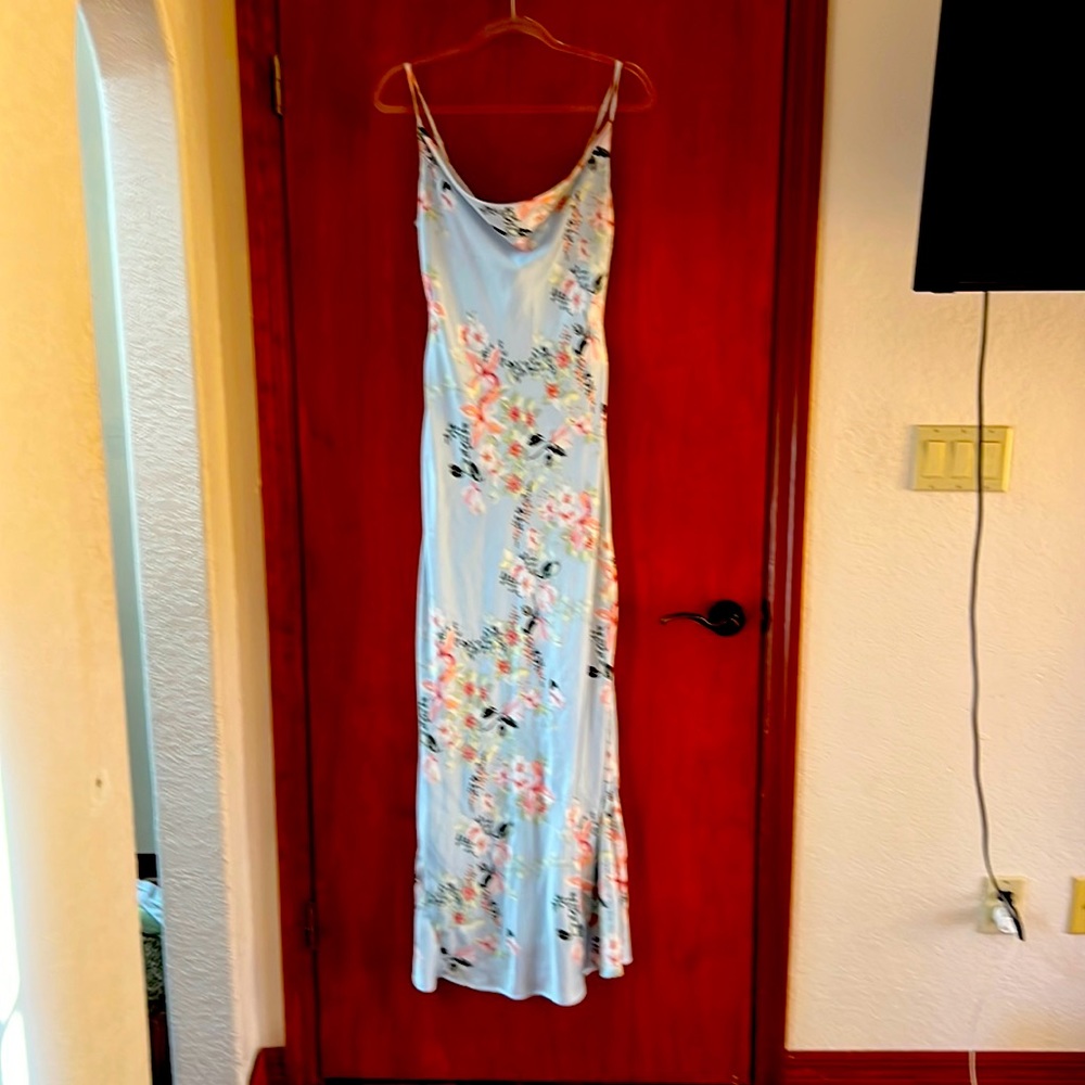 Bebe long flowered dress